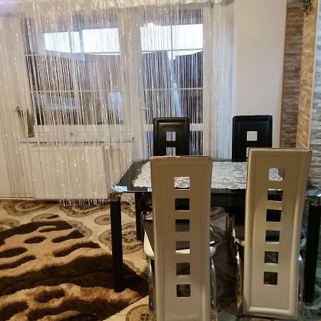 Privat U Damiana Apartment Velky Slavkov Luaran gambar