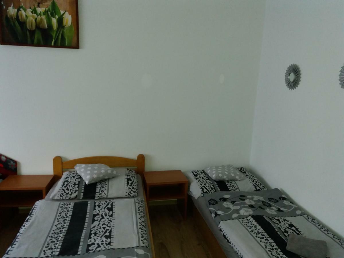 Privat U Damiana Apartment Velky Slavkov Luaran gambar