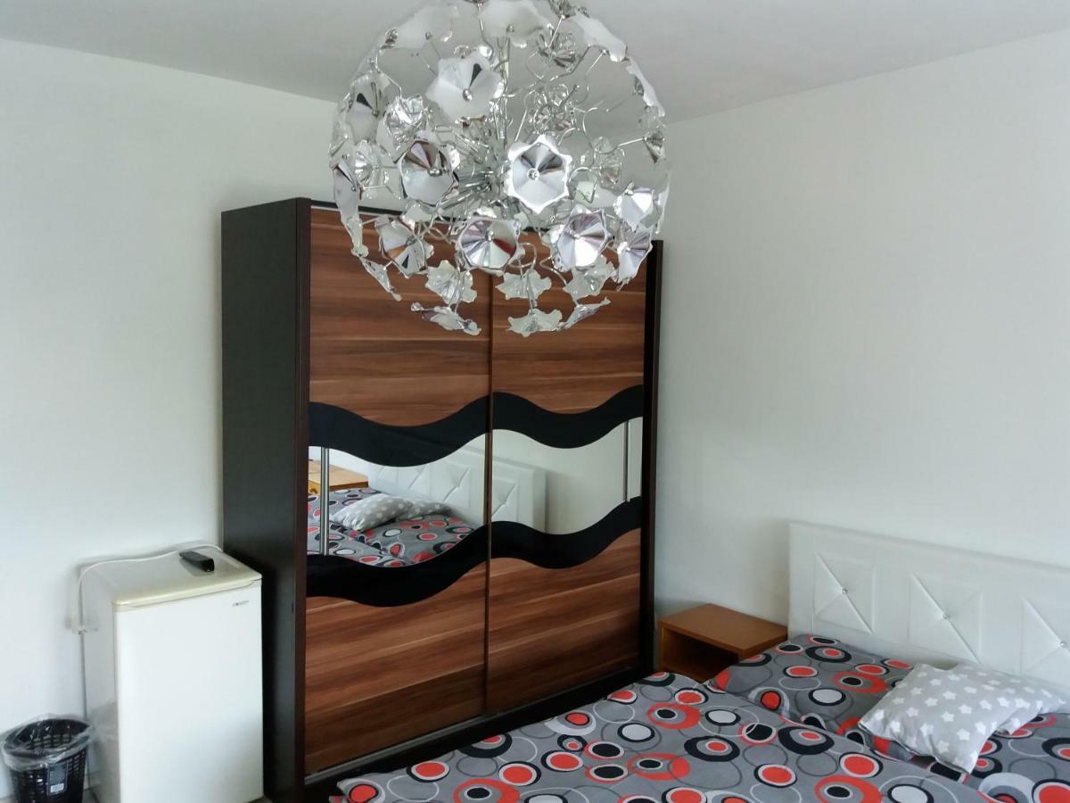 Privat U Damiana Apartment Velky Slavkov Luaran gambar