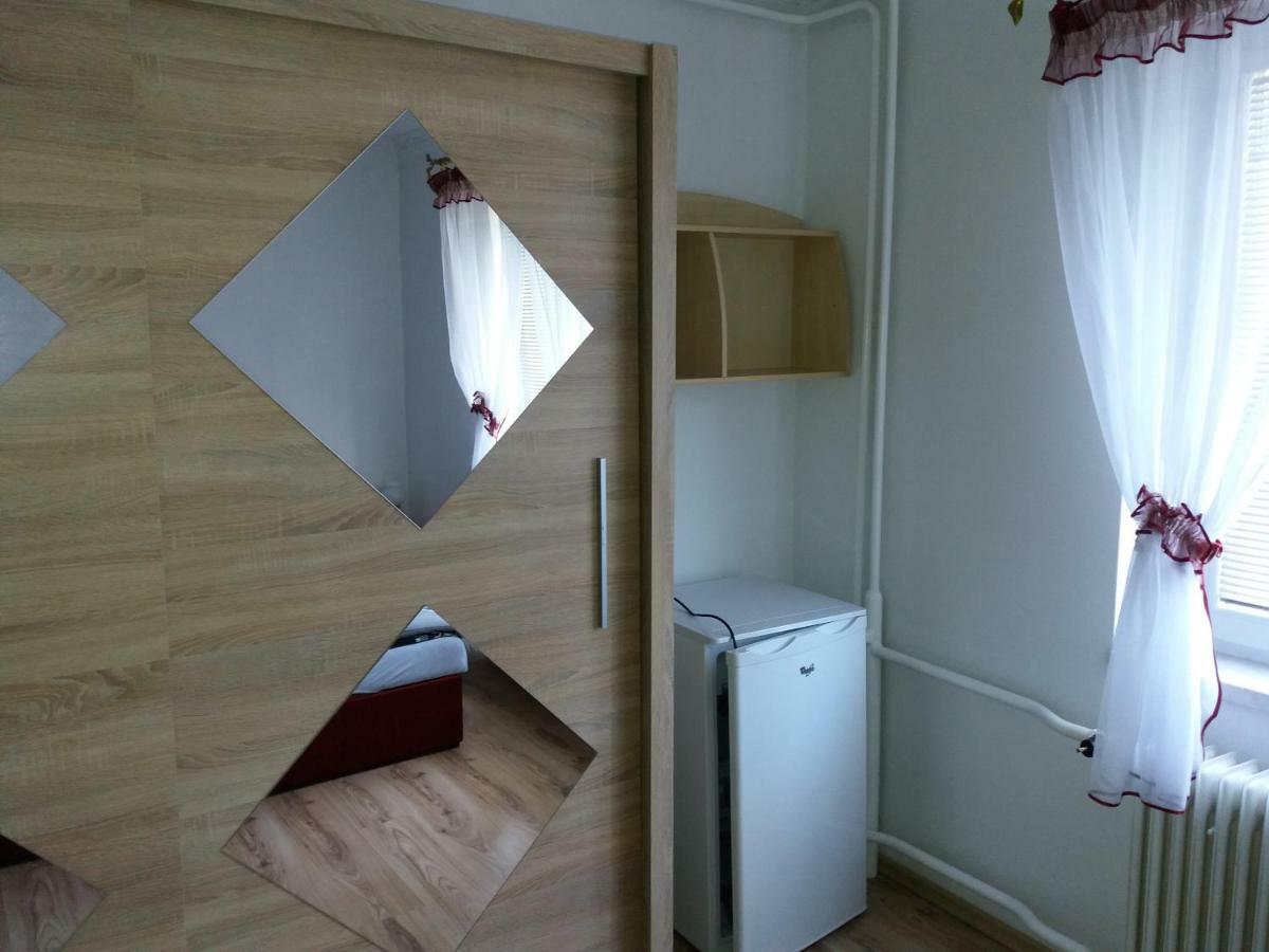 Privat U Damiana Apartment Velky Slavkov Luaran gambar