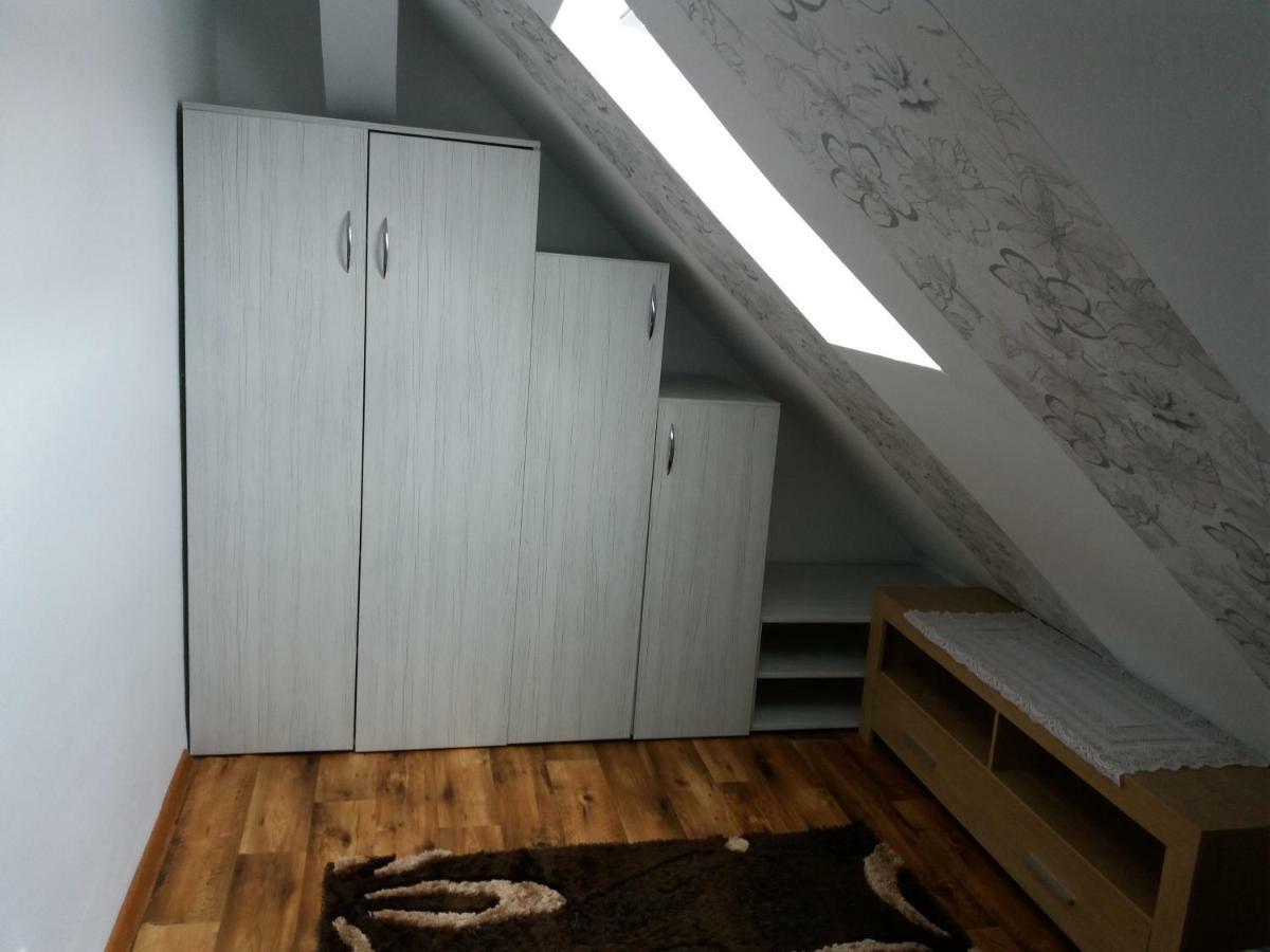 Privat U Damiana Apartment Velky Slavkov Luaran gambar